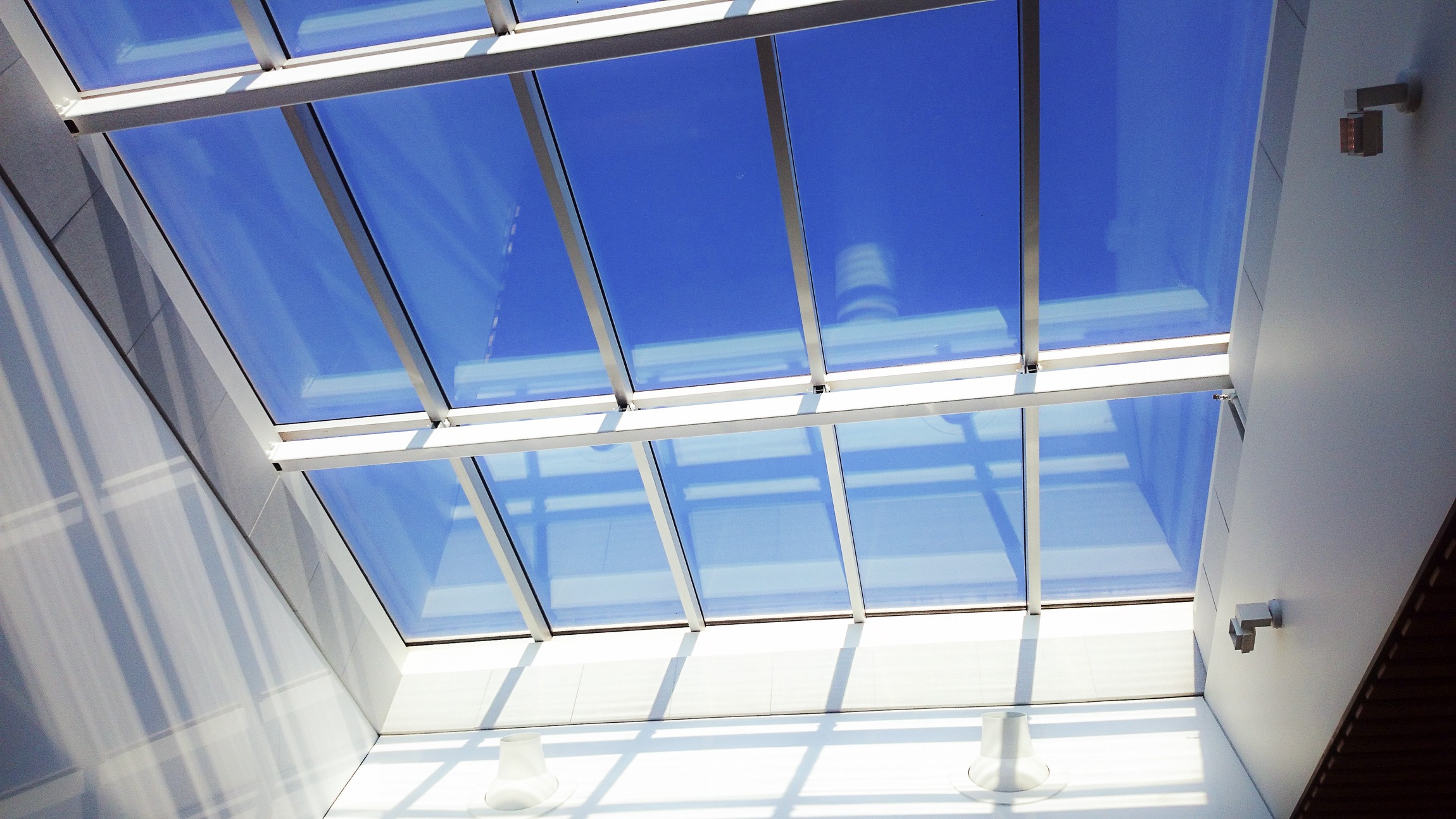 سقف شیشه ای